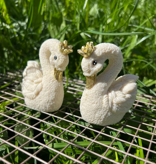 ⋗ Шоколадная фигурка Лебедь ТМ ДомК купить в Украине ➛ CakeShop.com.ua, фото