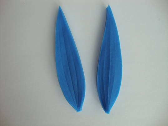 ⋗ Силіконовий вайнер Лист лілії малий купити в Україні ➛ CakeShop.com.ua, фото