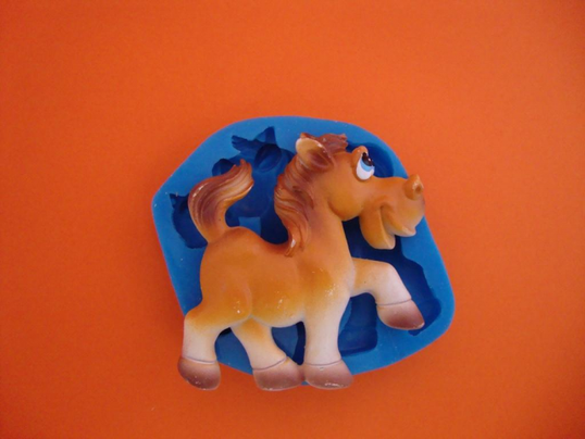 ⋗ Силіконовий молд Конячка купити в Україні ➛ CakeShop.com.ua, фото