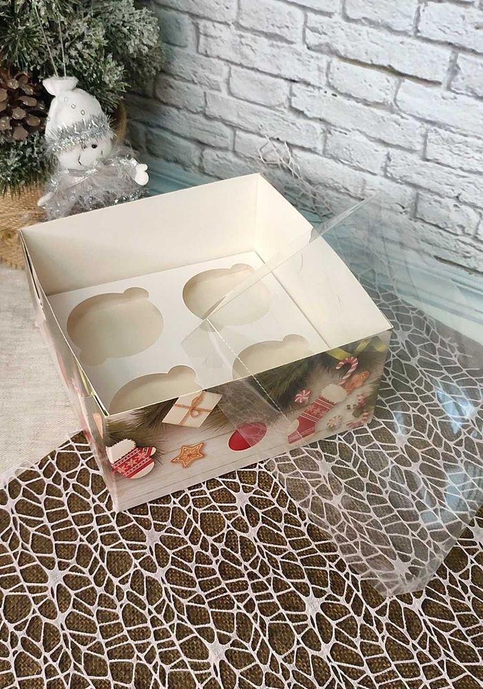 Коробка на 4 кекса с прозрачной крышкой Елка, 16х16х8 см - фото