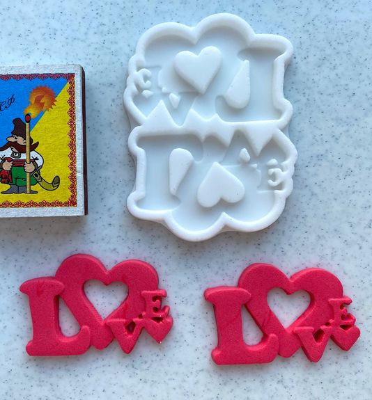 ⋗ Силіконовий молд Лові 2 купити в Україні ➛ CakeShop.com.ua, фото