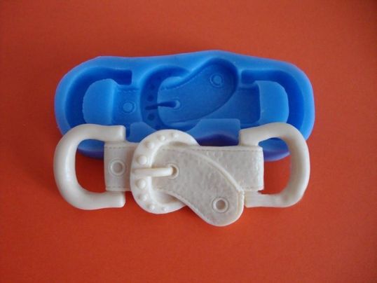 ⋗ Силіконовий молд Пряжка купити в Україні ➛ CakeShop.com.ua, фото