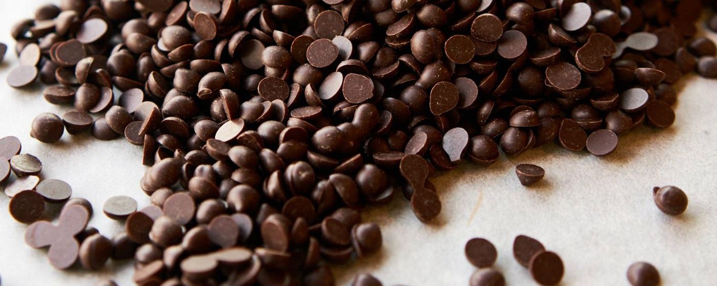 ⋗ Шоколад бельгийский Callebaut 811 чёрный 54,5% в дисках, 100 г купить в Украине ➛ CakeShop.com.ua, фото