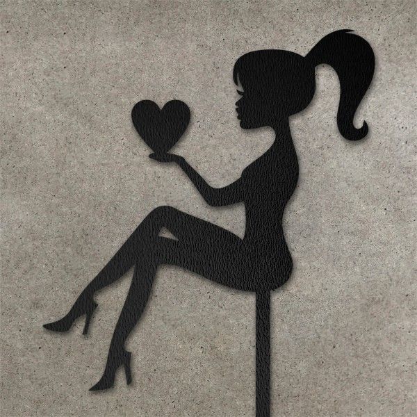 Топпер Девушка с сердцем черный - фото