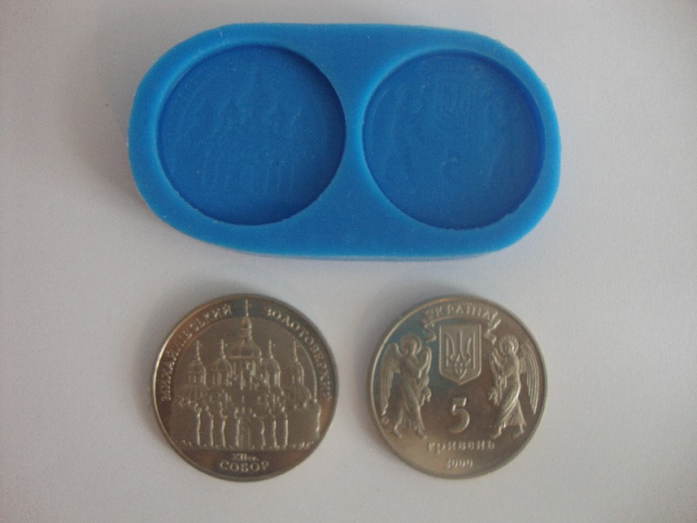 Силиконовый молд Монеты 5 гривен - фото