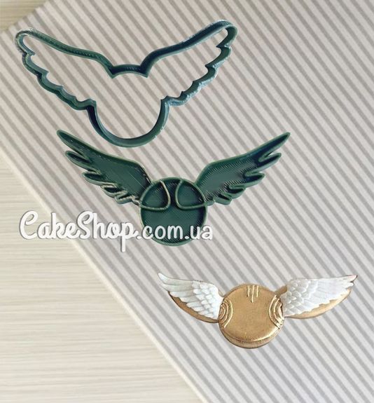 ⋗ Вирубка пластикова зі штампом НР Золотий сніч купити в Україні ➛ CakeShop.com.ua, фото