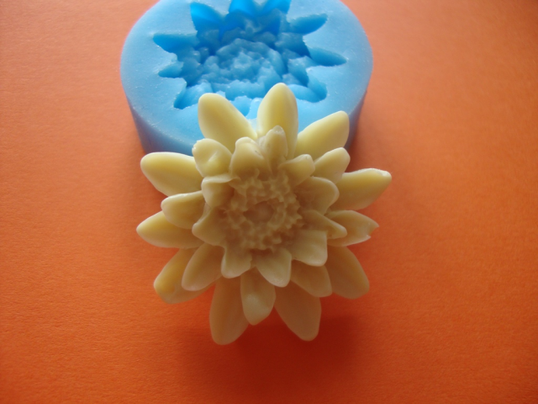 ⋗ Силіконовий молд Хризантема 4 купити в Україні ➛ CakeShop.com.ua, фото