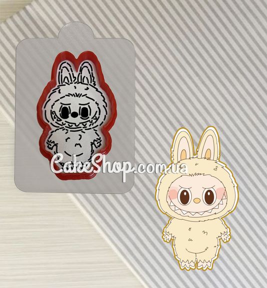 ⋗ Вырубка пластиковая с трафаретом Лабубу купить в Украине ➛ CakeShop.com.ua, фото