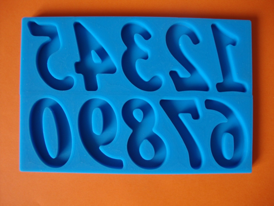 ⋗ Силиконовый молд Цифры 2 купить в Украине ➛ CakeShop.com.ua, фото