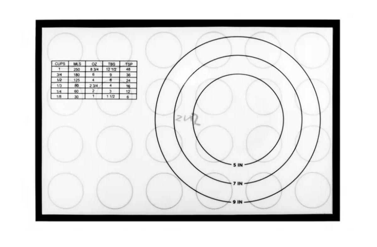 ⋗ Силіконовий килимок для макаронс з двосторонньою розміткою на 24 штуки, 42,5х28 см купити в Україні ➛ CakeShop.com.ua, фото