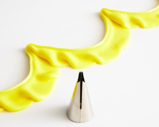 ⋗ Насадка Ateco # 070 для оборок, маленька купити в Україні ➛ CakeShop.com.ua, фото