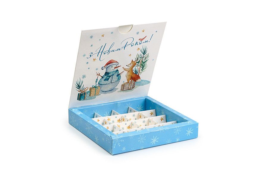 ⋗ Коробка на 16 цукерок без вікна Сніговик, 18,5х18,5х3 см купити в Україні ➛ CakeShop.com.ua, фото